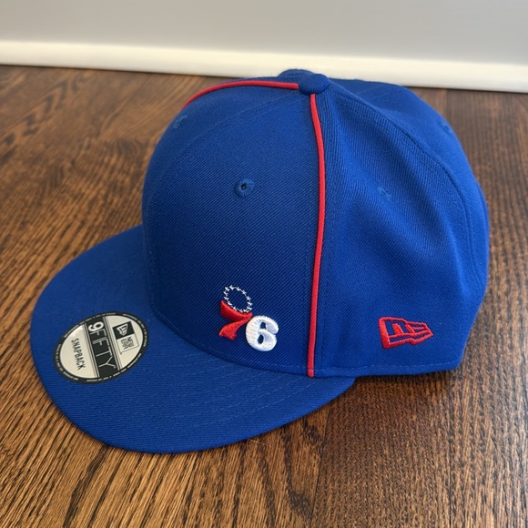 Philadelphia 76ers NBA Blue Red White Baseball SnapBack Hat NWT - Picture 3 of 9